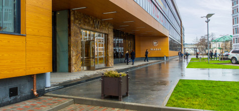 W Plaza 2 | 2